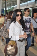 Bhagyashree depart to Goa for Planet Hollywood Launch in Mumbai Airport on 14th April 2015